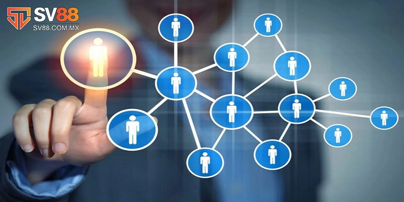 CEO Ngôn Kinh và đóng góp cho cộng đồng